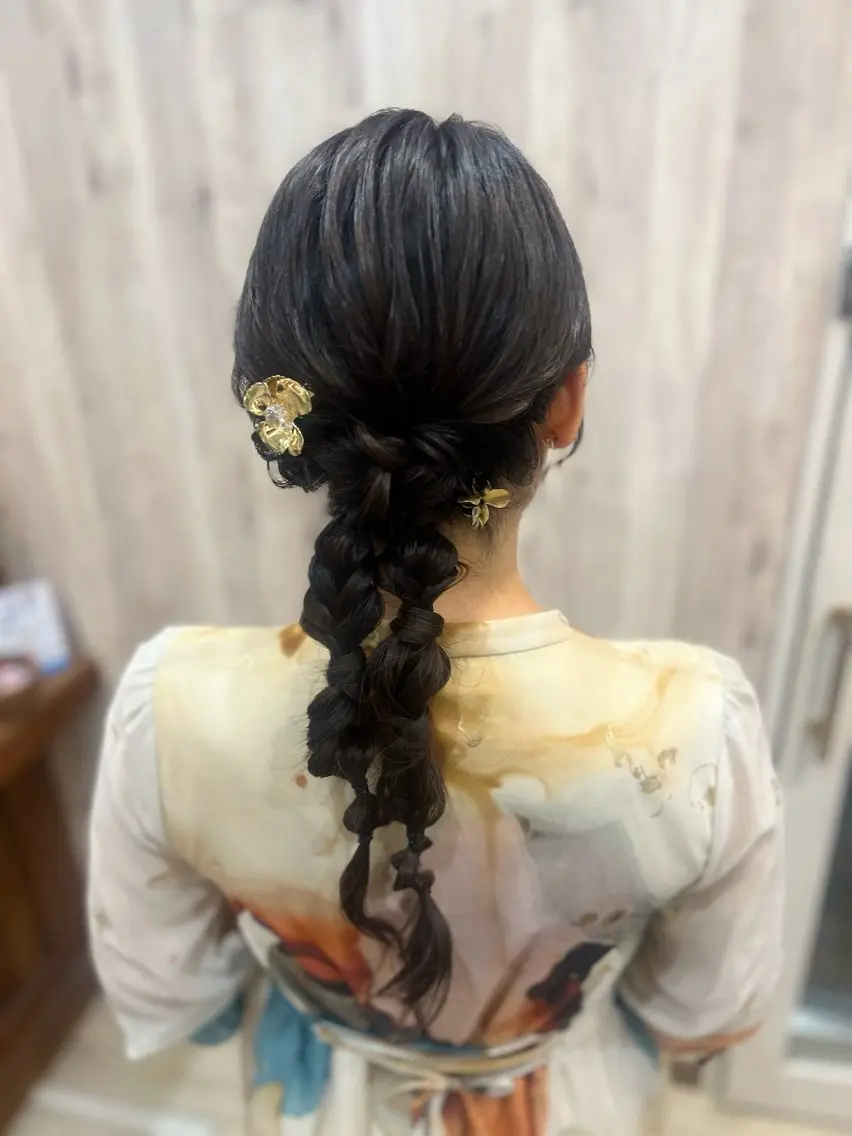 ヘアアレンジ ヘアセット ヘアメイクネイリスト hidemi中目黒のヘアスタイル