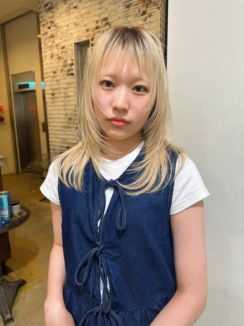 セミロング カラー ブリーチ ダブルカラー レイヤーカット ウルフカット カット 🌈村松滉太髪質改善 レイヤーカット🌈のヘアスタイル