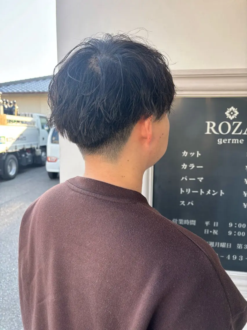 《men's only》   men's cut 👦🏻✂️  4,400の写真