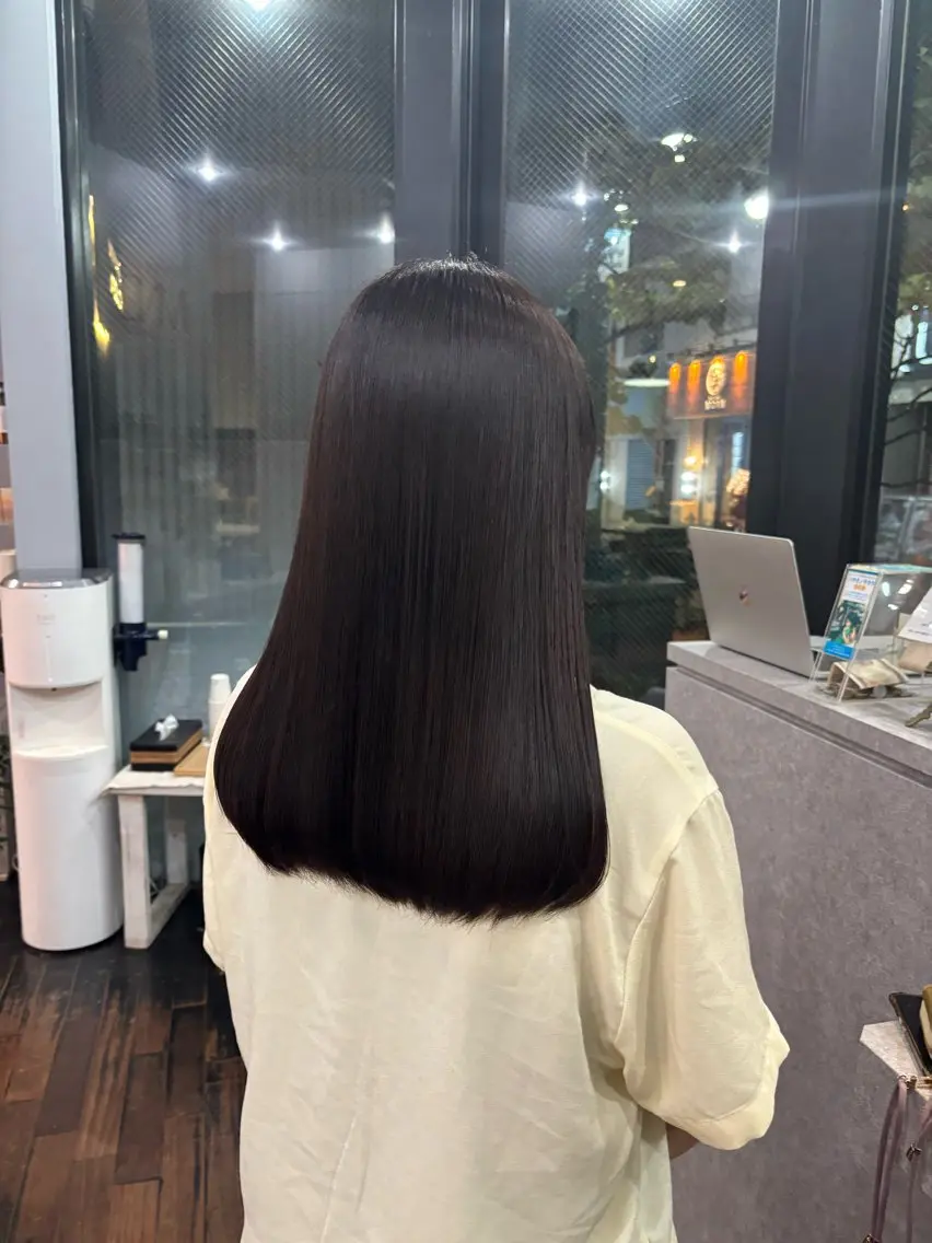 ミディアム ⚪️マナエ⚪️ ／学芸大学のヘアスタイル