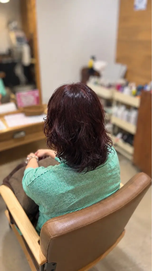 ミディアム カラー ヘアカラー 篠原 桜萌のヘアスタイル