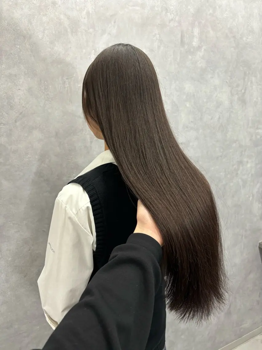 ロング カット トリートメント NUMBER 天王寺YUYAのヘアスタイル