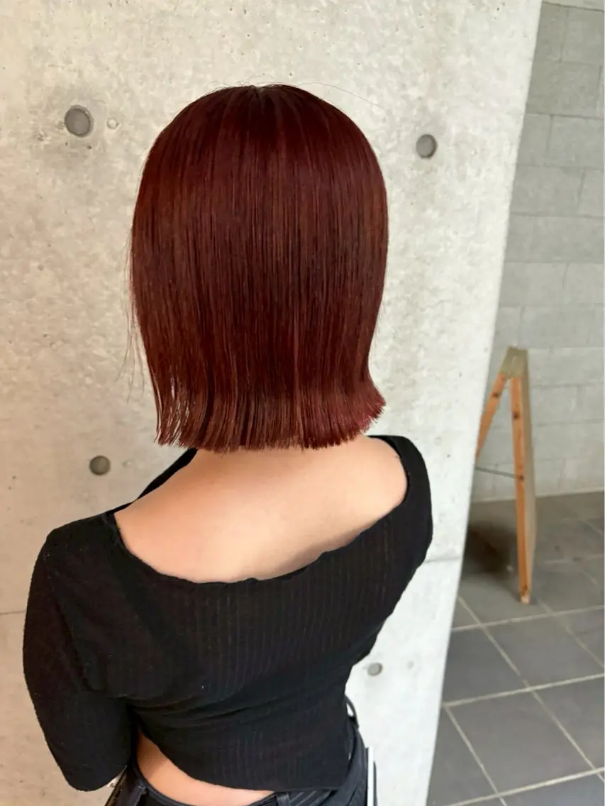 ショート カラー ヘアカラー MISAKI のヘアスタイル