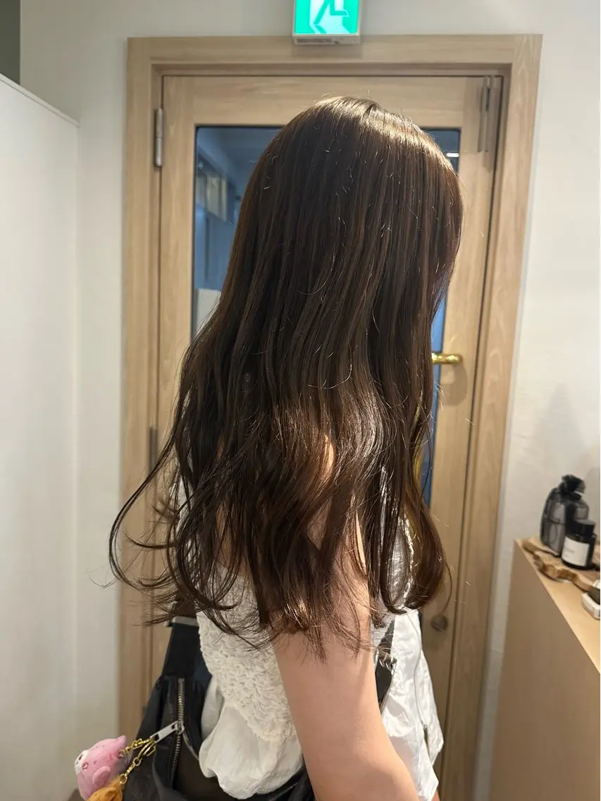 ロング カラー 透明感カラー カット ヘアカラー トリートメント 梅田/柔らかカラー/ オオハシ リナコのヘアスタイル