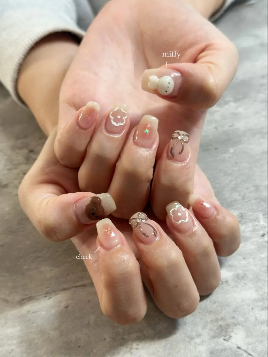 ネイル ハンドネイル One's Nail Roomのネイルデザイン