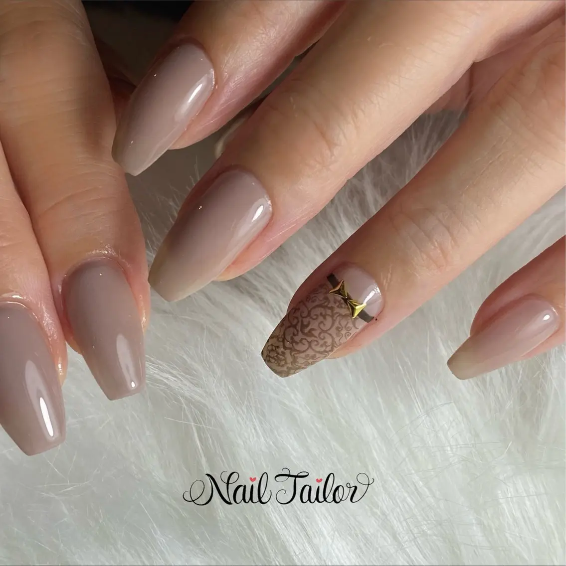 ネイル 長さ出し ジェルネイル レース ロングネイル ワンカラーネイル ハンドネイル NailTailor ネイルテイラーのネイルデザイン