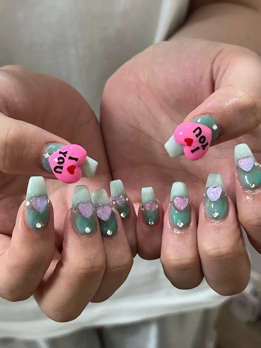 ネイル ハンドネイル KUU🎀完全個室 フィルイン対応のネイルデザイン