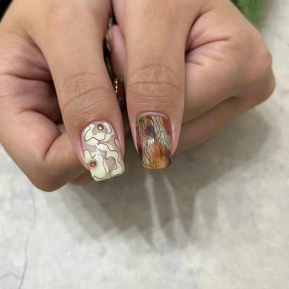ネイル グリーン ハンドネイル vegh. nail/阿波座のネイルデザイン