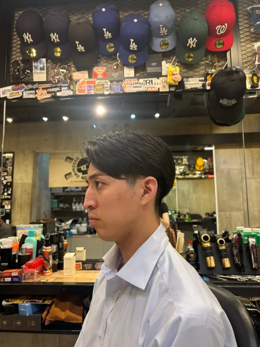 ショート メンズ センターパート カット 💈 FUZUKI💈のヘアスタイル