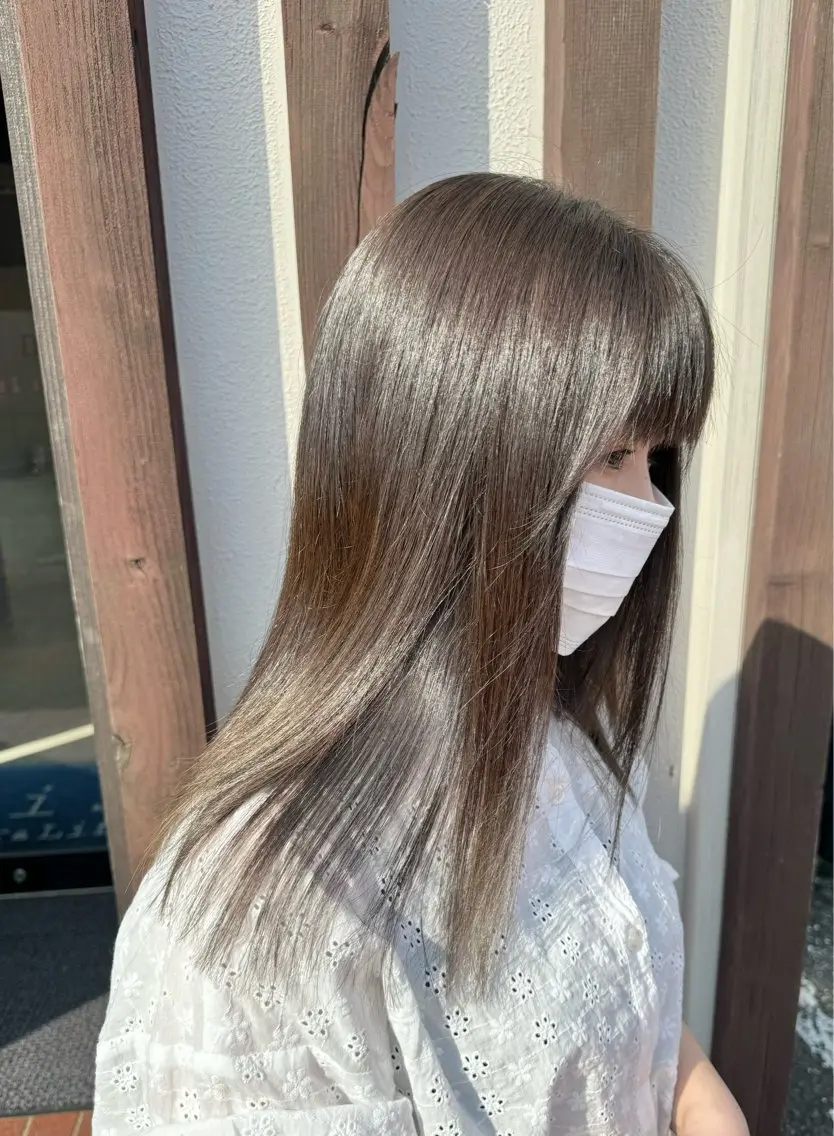 カット×縮毛矯正の写真
