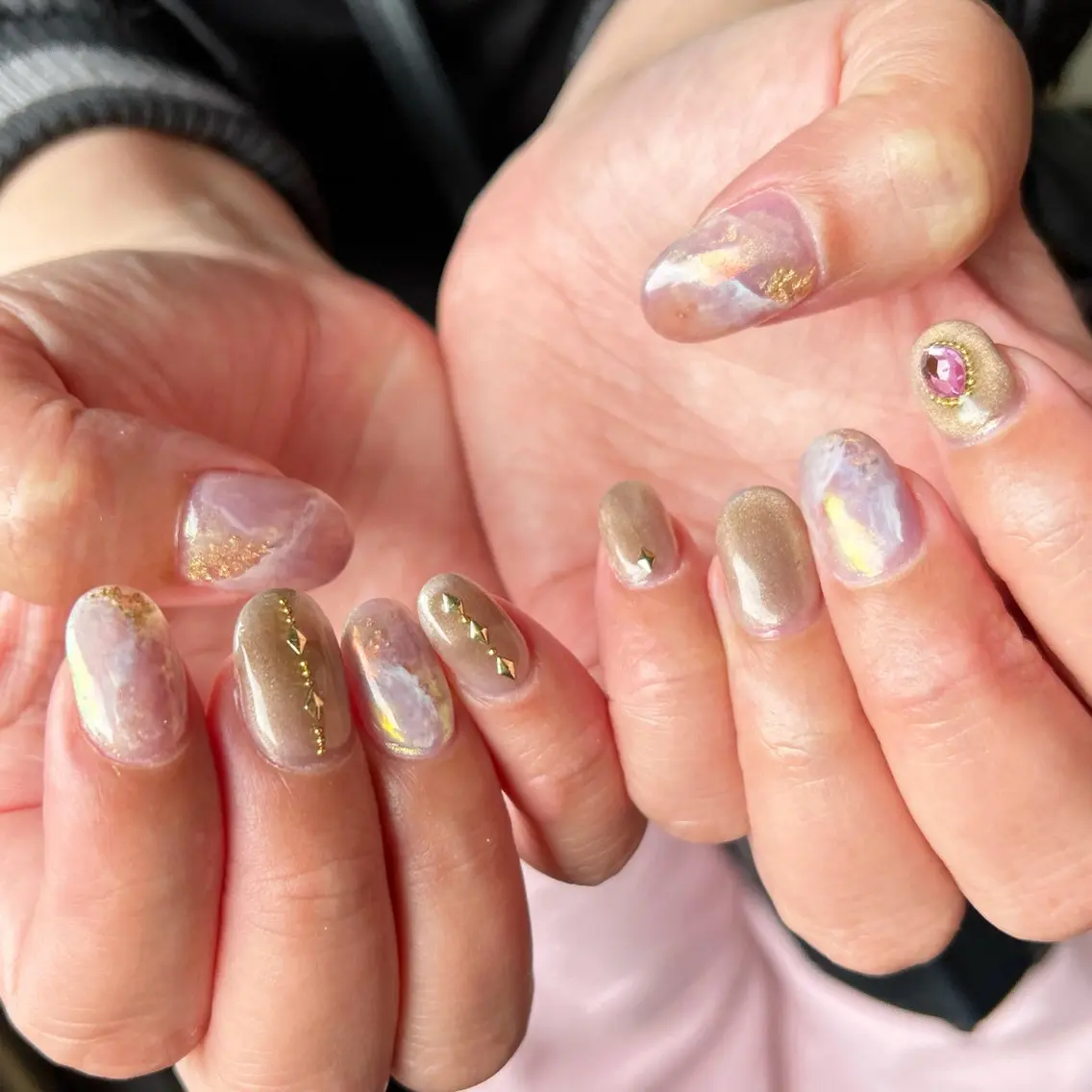 ネイル ハンドネイル フットネイル ✴︎ Delightのネイルデザイン