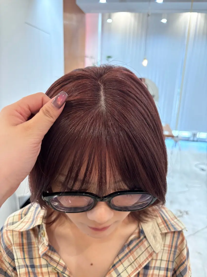 ショート ヘアカラー 千田 りんなのヘアスタイル