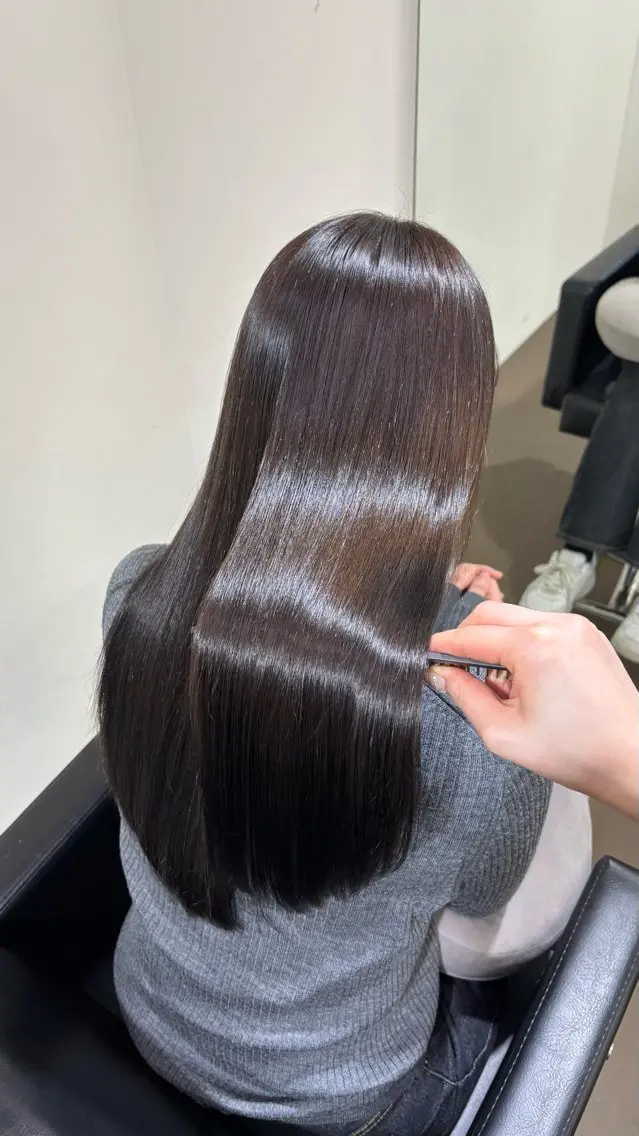 ロング ヘアカラー 縮毛矯正 【ioe 岡本】 🎀NOKO🎀のヘアスタイル