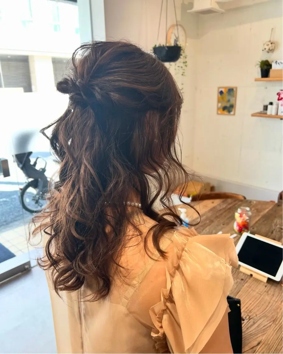 ヘアアレンジ ヘアセット 風元 亜友美のその他イメージ