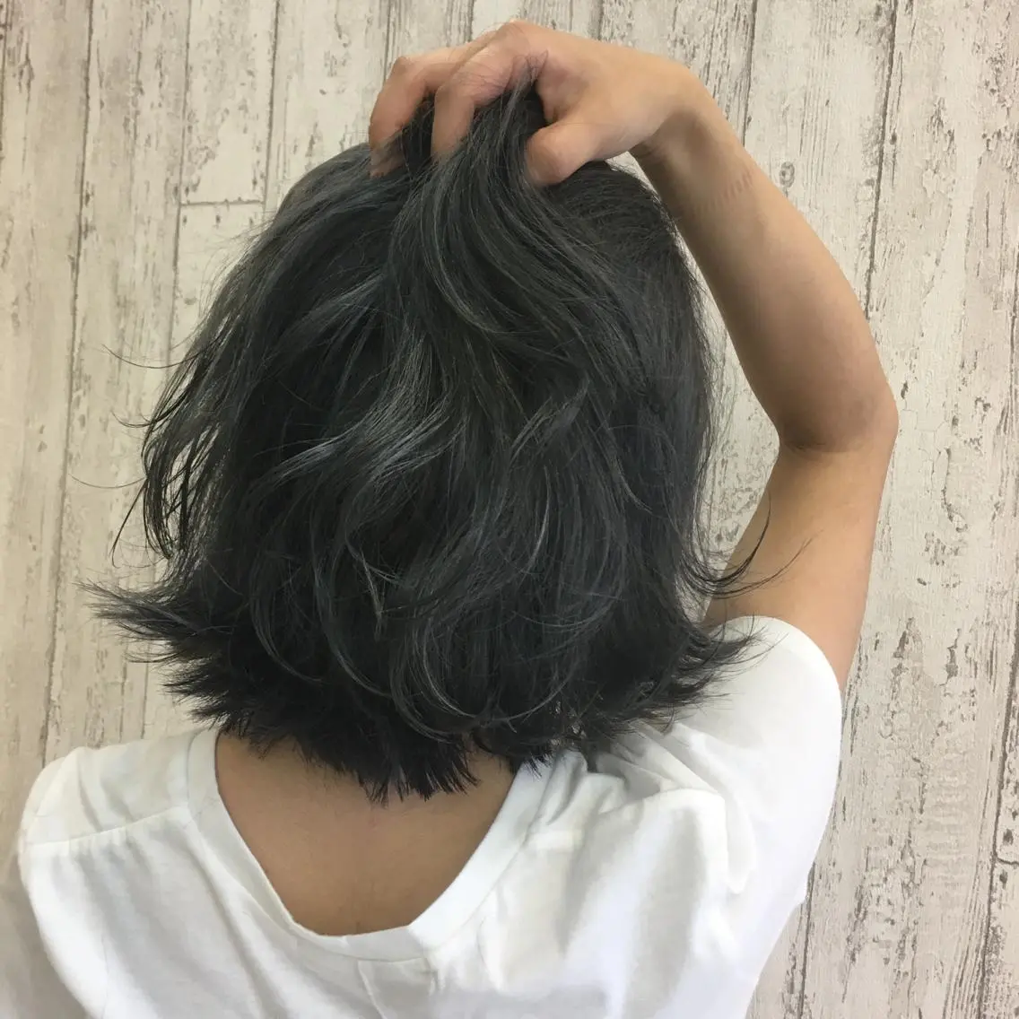 ミディアム カラー Kaede .のヘアスタイル