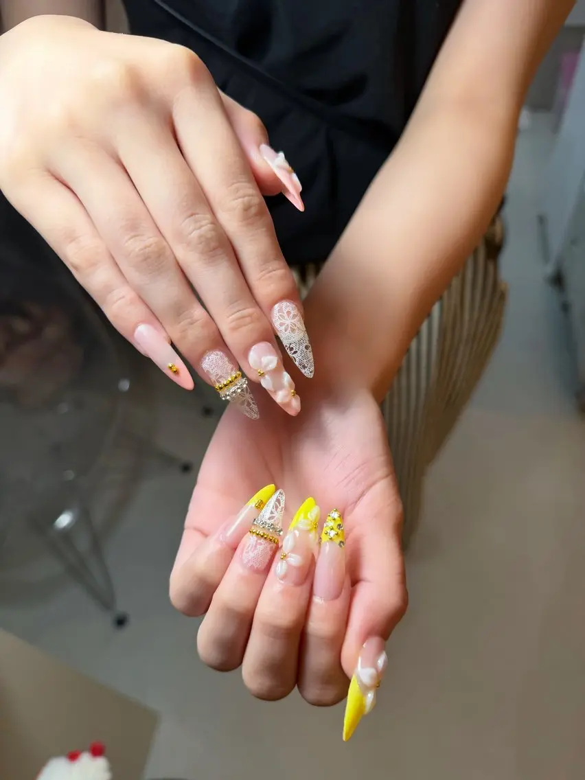 ネイル ハンドネイル Kitty nail /Mia🍋のネイルデザイン