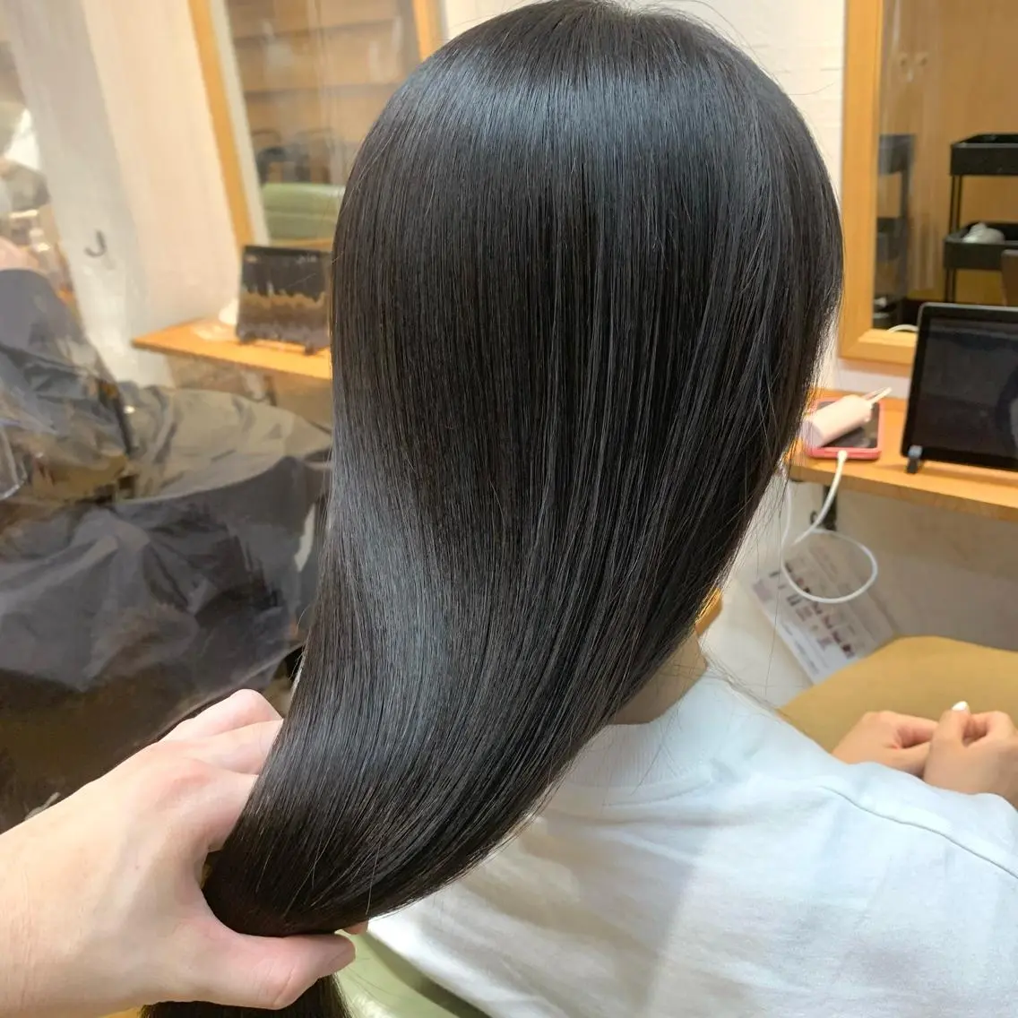 ロング 髪質改善 トリートメント カット トリートメント little 小濱彰太のヘアスタイル