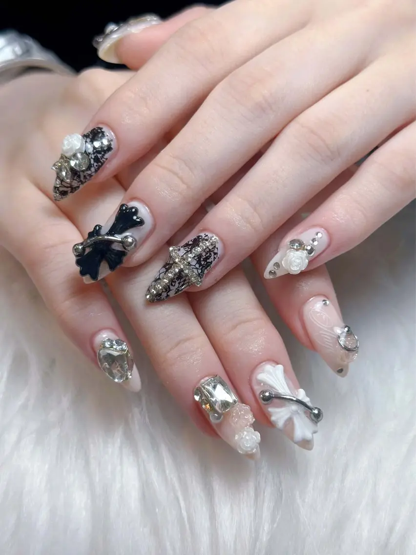 ネイル アートネイル ジェルネイル ニュアンスネイル シンプルネイル ハンドネイル Nie Nail Shinokuboのネイルデザイン