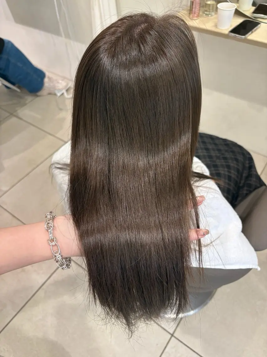 ロング カラー ブリーチ ケアカラー 透明感カラー ダブルカラー グレージュ ヘアカラー トリートメント 似合わせカットカラー りおなのヘアスタイル