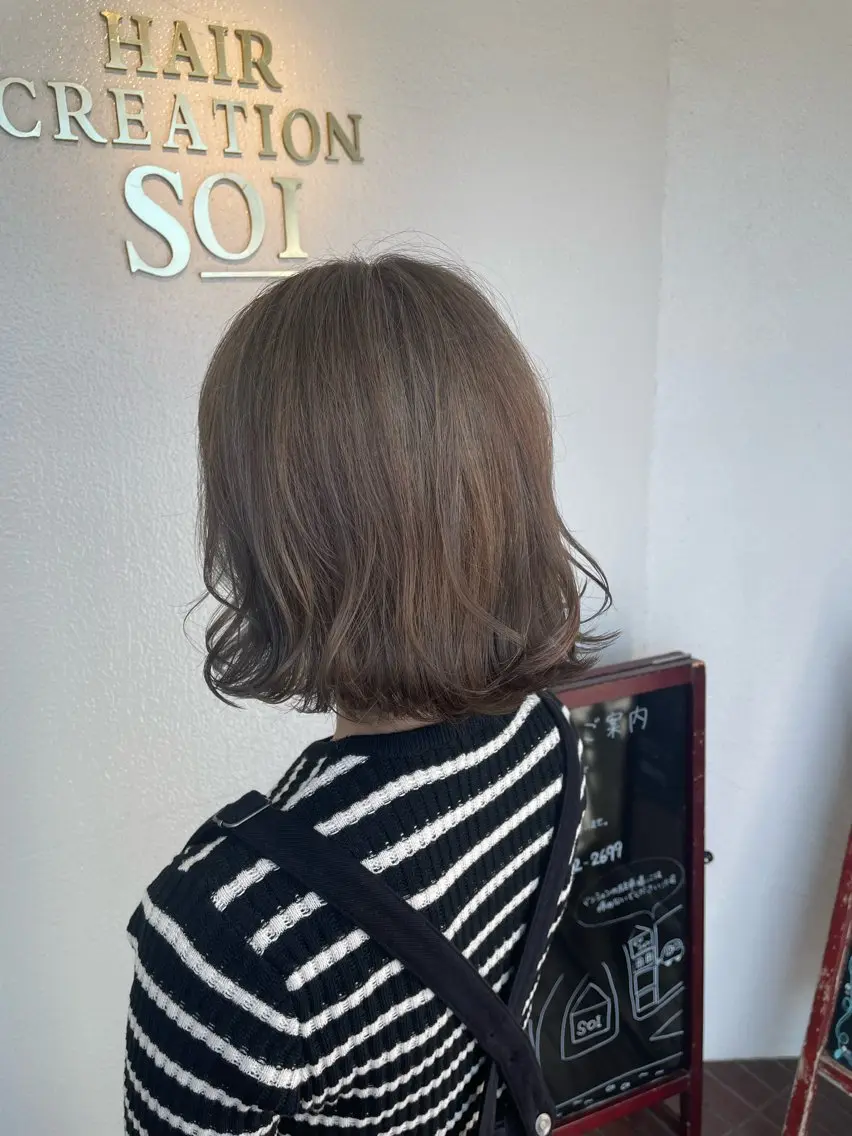 ミディアム カラー グレージュ ミルクティーグレージュ 大嶋 宏隆のヘアスタイル