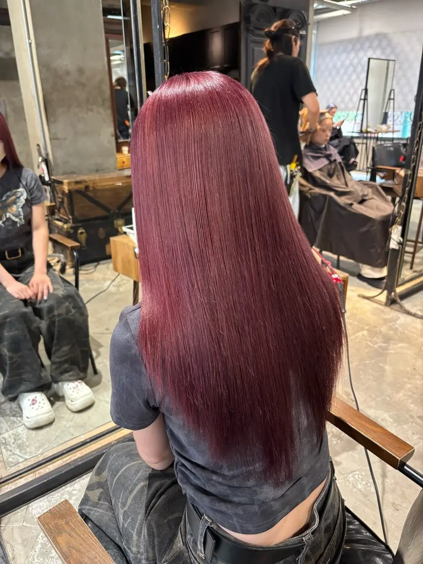 ロング カラー ヘアアレンジ ヘアカラー トリートメント 派手髪/ハイトーン RIN🩵ྀིのヘアスタイル