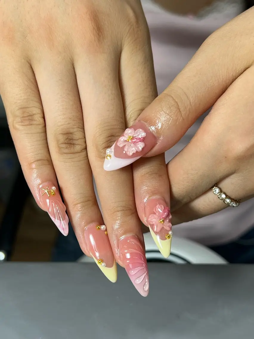 ネイル ハンドネイル Luna Gladeのネイルデザイン