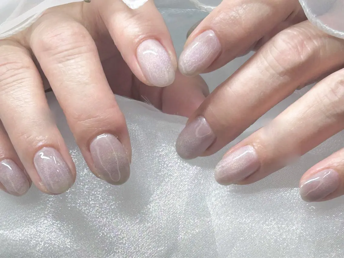ネイル 鈴木 志歩のネイルデザイン