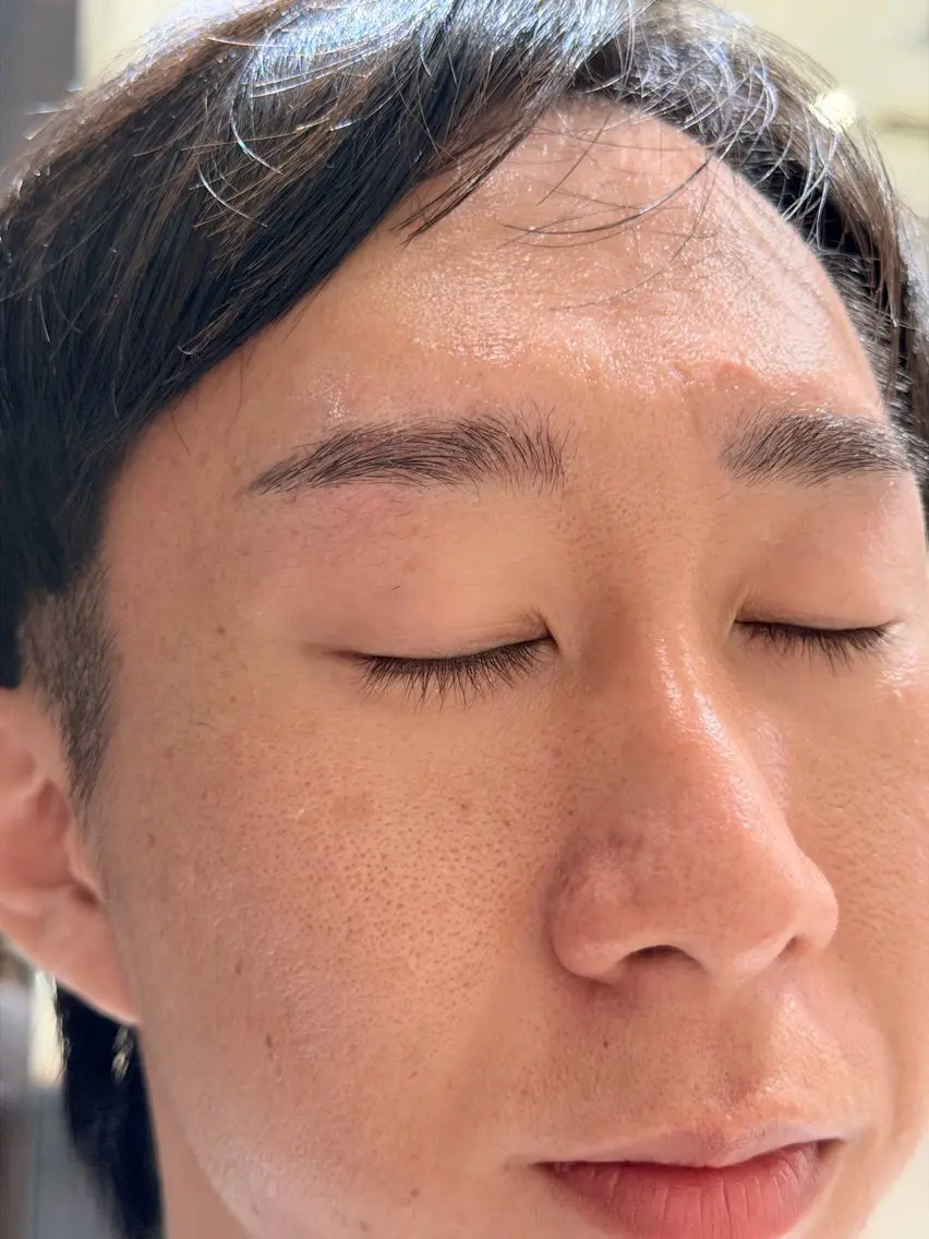メンズ アイブロウ 五木田 琥珀のヘアスタイル