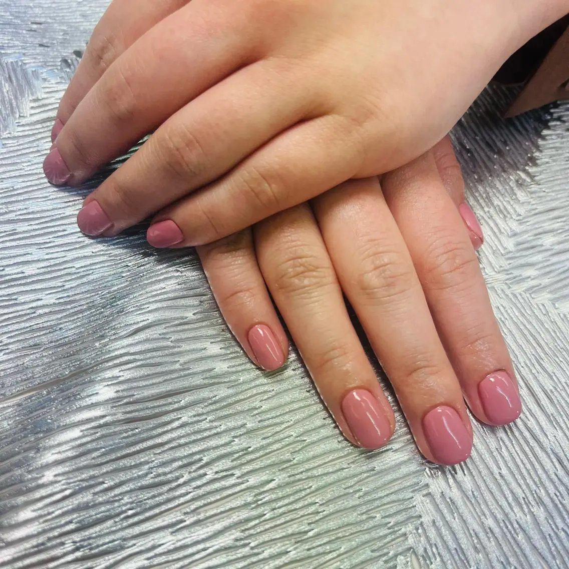 ネイル ワンカラーネイル シンプルネイル Briwa✨nail 💅enoi ❤︎のネイルデザイン