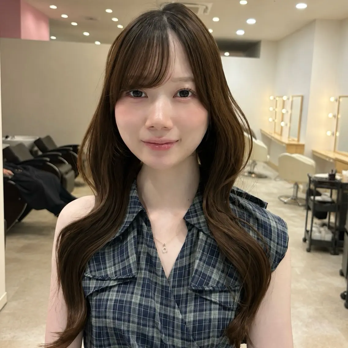 ロング カラー ベージュカラー ヘーゼル カット ヘアカラー トリートメント 顔まわり/透け感 カラー/青栁優🔆のヘアスタイル