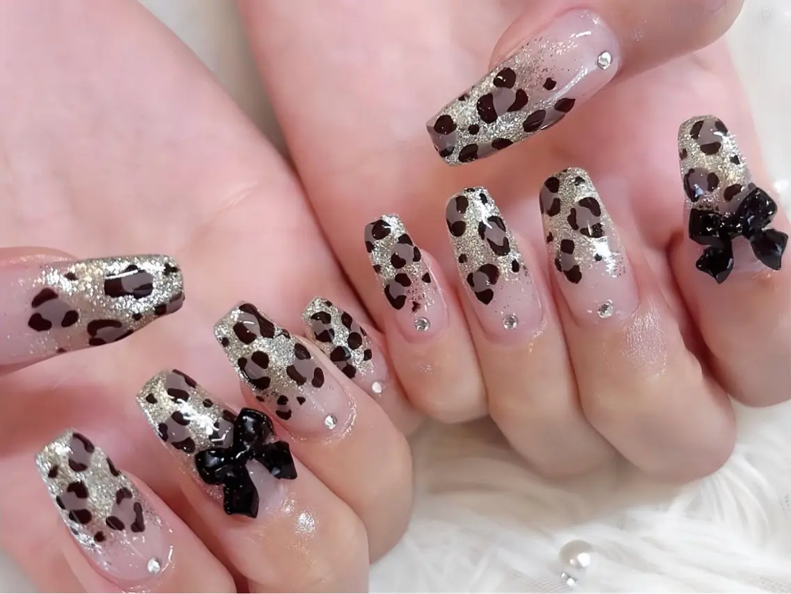 ネイル アートネイル フレンチネイル ジェルネイル 韓国ネイル ミラーネイル Rin Nail 新大久保店のネイルデザイン