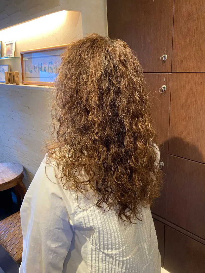 ロング パーマ 🌙パーマ 照井🌙のヘアスタイル