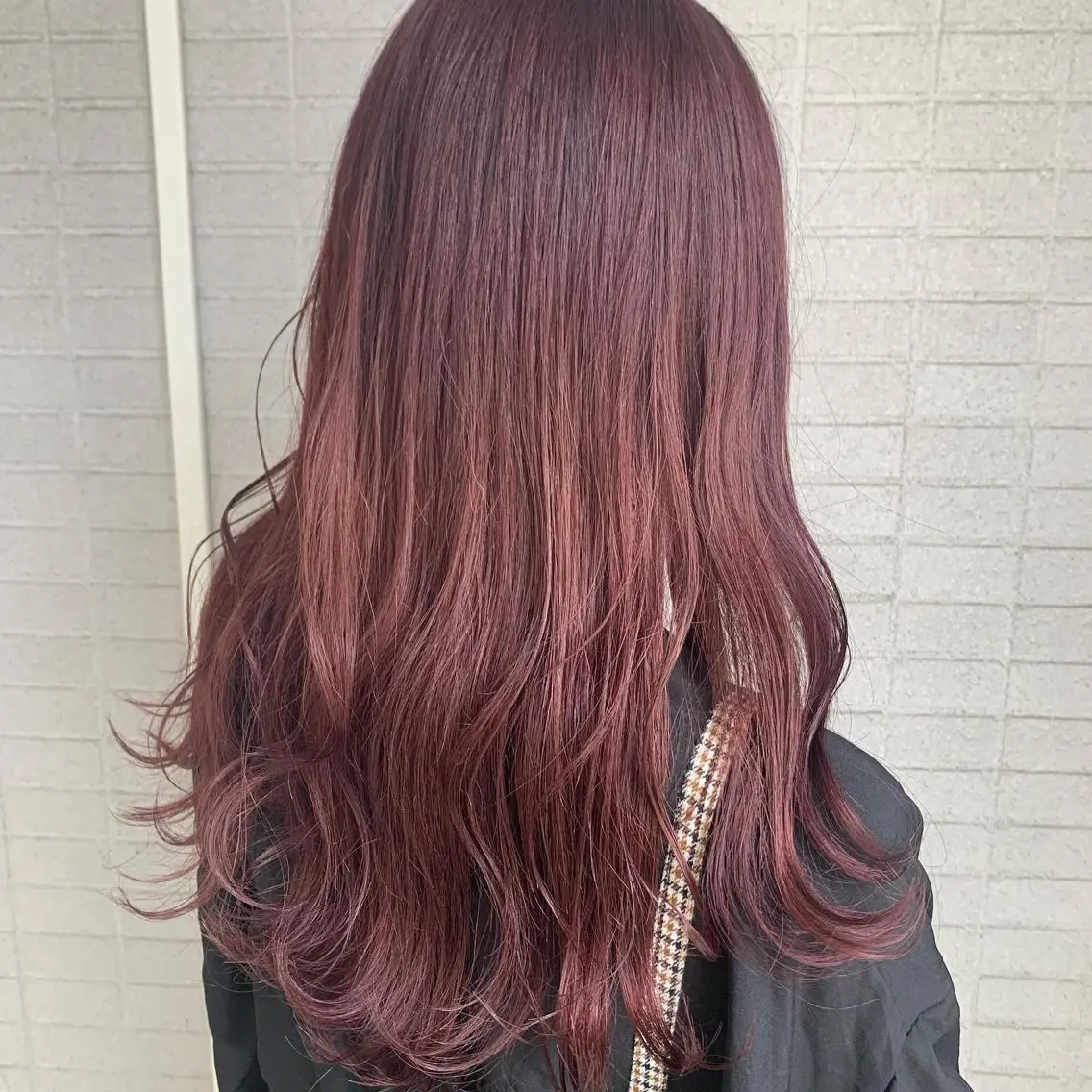 ロング カラー 広がり、まとまらない NATSUのヘアスタイル
