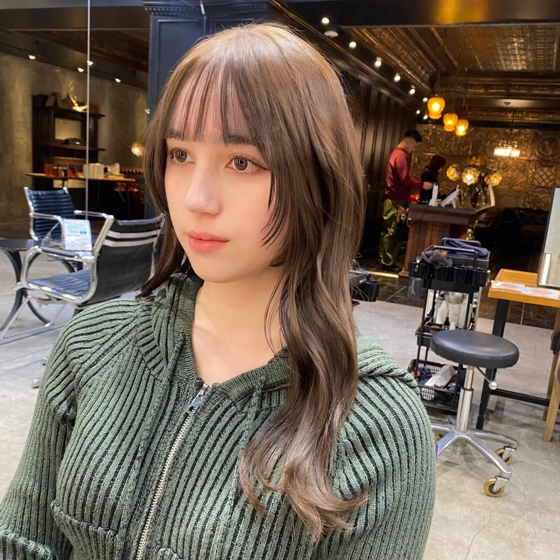 セミロング カラー ベージュカラー ブリーチ ダブルカラー ラテベージュ ブリーチなしカラー カット ヘアカラー 透明感カラー🌿 グレージュ🐺陽介のヘアスタイル