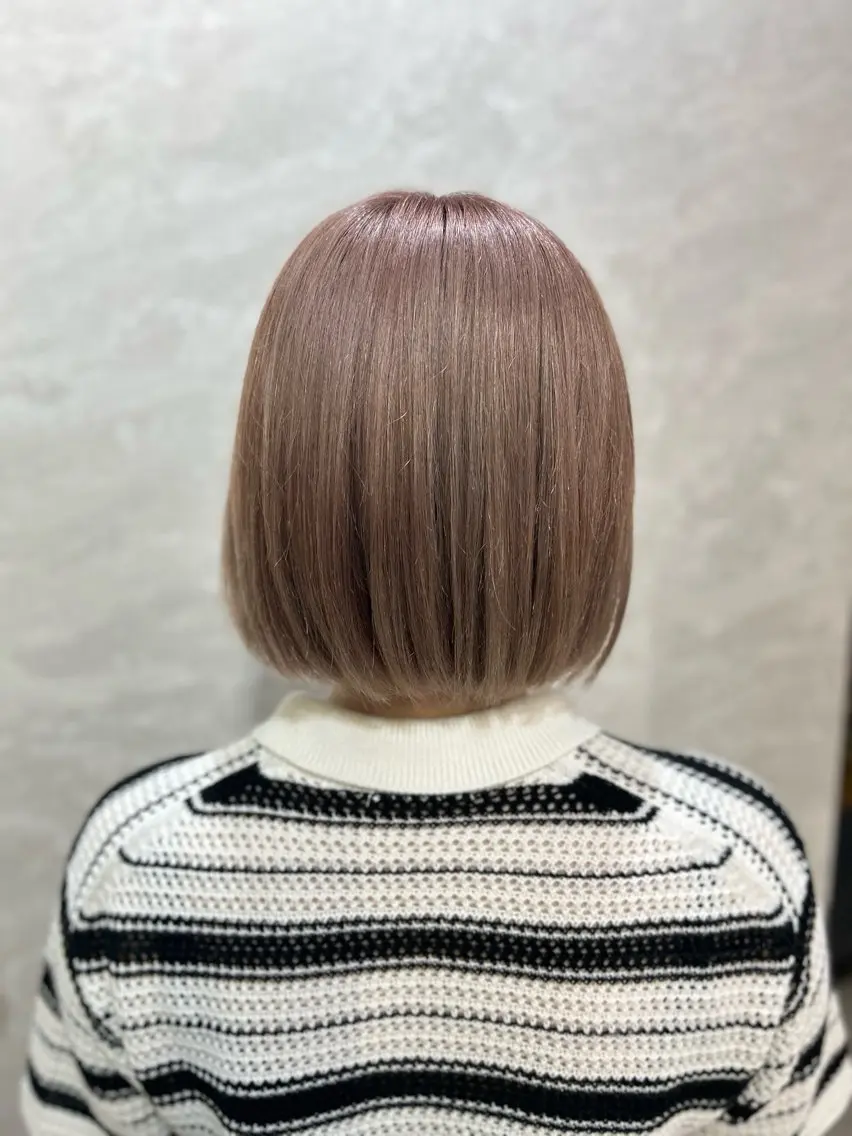 ショート カラー flag hair レイナのヘアスタイル