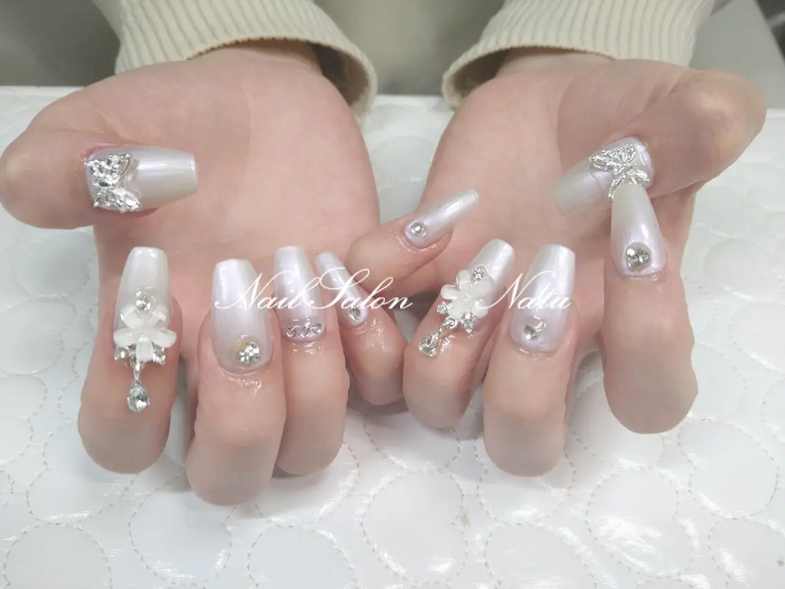 ネイル 長さ出し nailsalon　 Natuのネイルデザイン