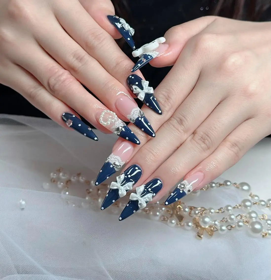 ネイル オーロラネイル チークネイル フットネイル ジェルネイル 韓国ネイル ハンドネイル Hbaby nailのネイルデザイン