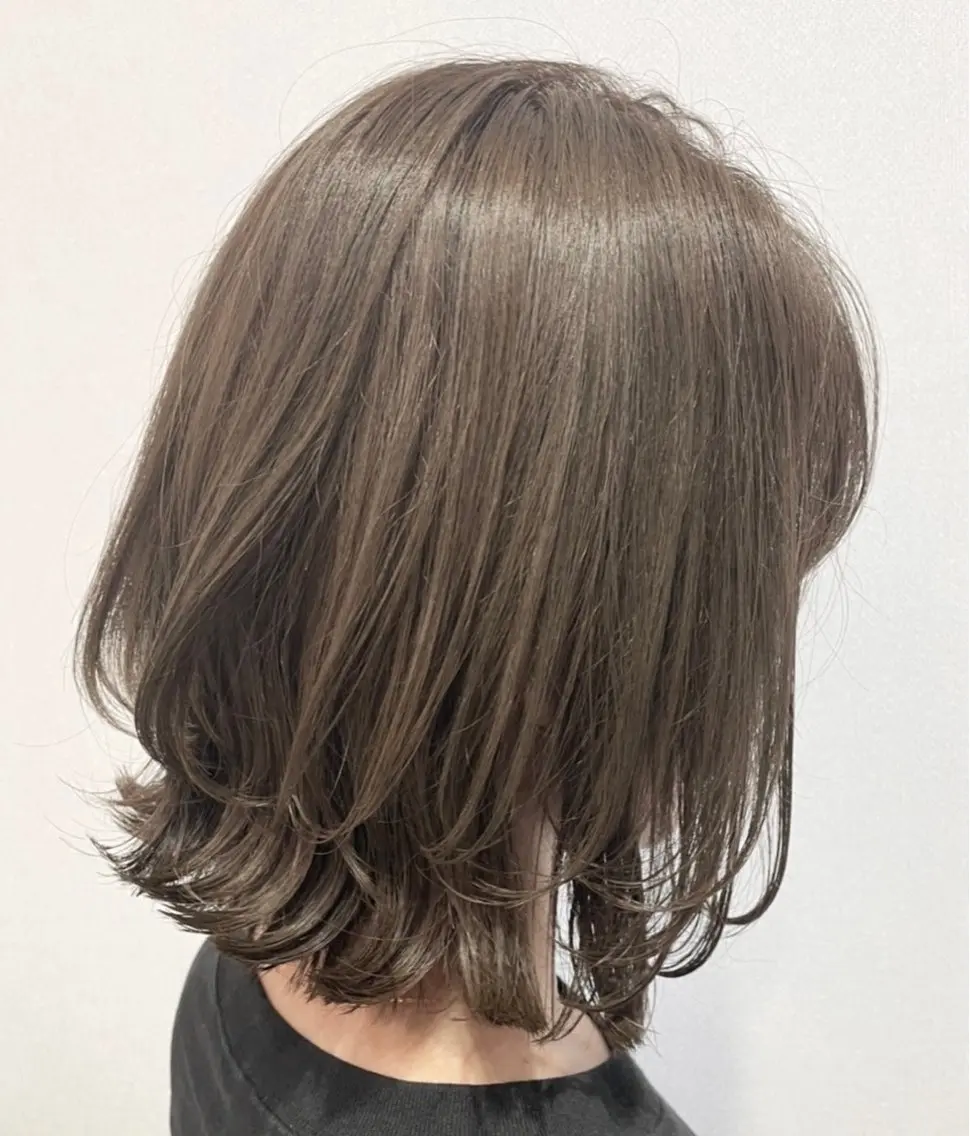 ミディアム カラー ボブ ディレクター ノナカのヘアスタイル