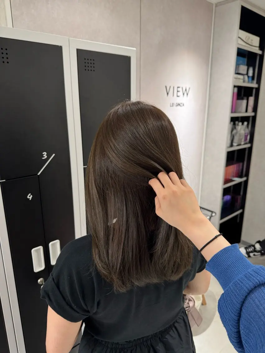 カラー オリーブカラー 🩵ワンカラー／ 銀座／mayu🩵のヘアスタイル