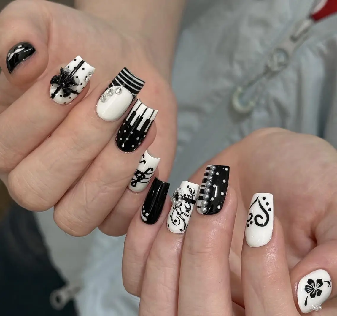 マツエク・マツパ ハンドネイル Molly _nailのネイルデザイン
