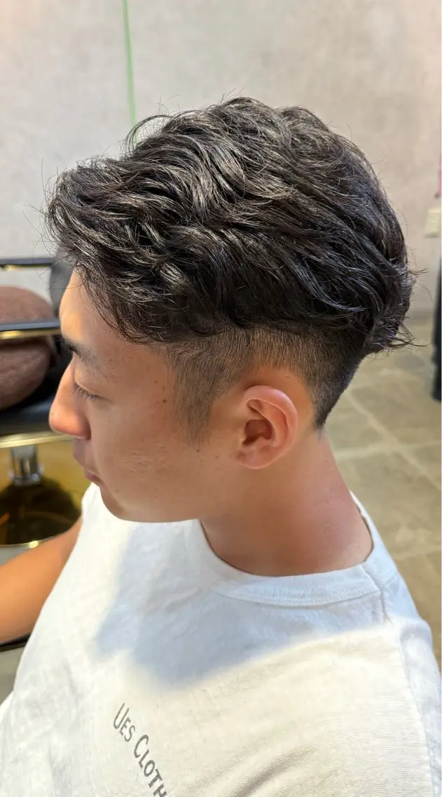 パーマ メンズ フェザーパーマ メンズパーマ カット パーマ maco /カラー・縮毛矯正のヘアスタイル