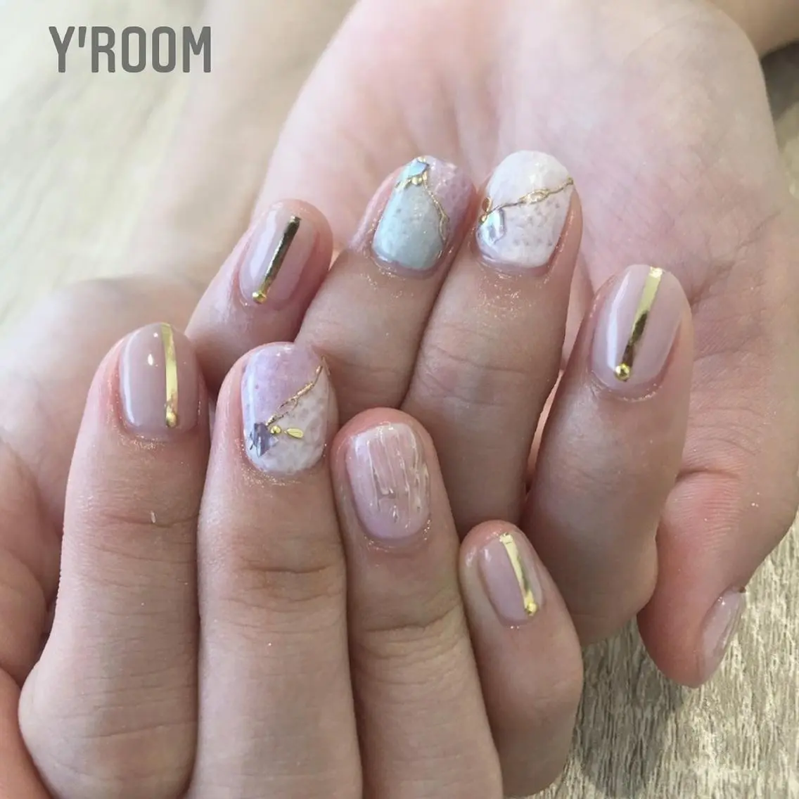 ネイル 成人式 ジェルネイル ニュアンスネイル ワンカラーネイル パラジェル ハンドネイル YUKA （ネイリスト）のネイルデザイン