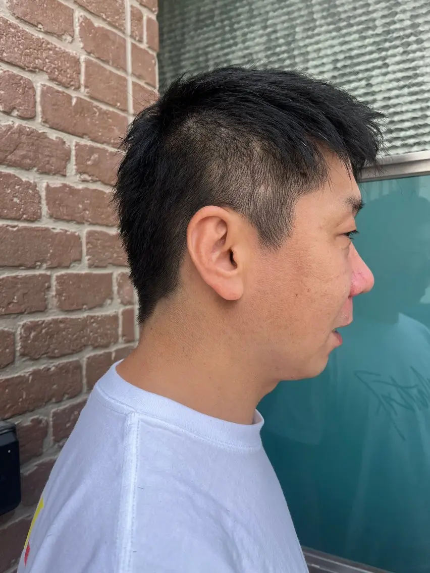 ショート メンズ メンズブリーチ メンズハイライト メンズインナーカラー メンズ韓国風 ボブ 久木原 ゆりのヘアスタイル