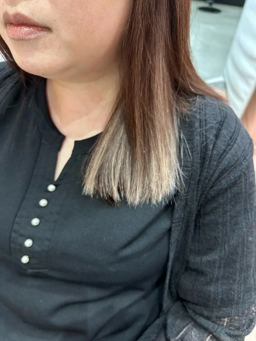 艶暖色/ベージュ SAKI💜のヘアスタイル
