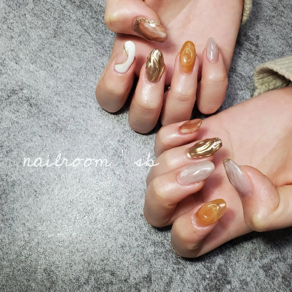 ネイル ハンドネイル nailroom‪ sb‪‪𓈒𓂂𓏸のネイルデザイン