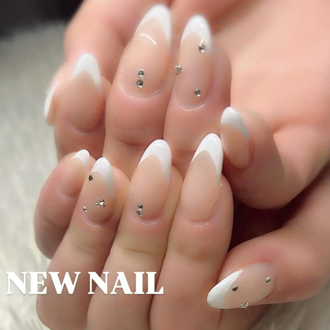 🎀𝐡𝐚𝐧𝐝🎀 フレンチネイル💫💅🏻【オフ込み】の写真