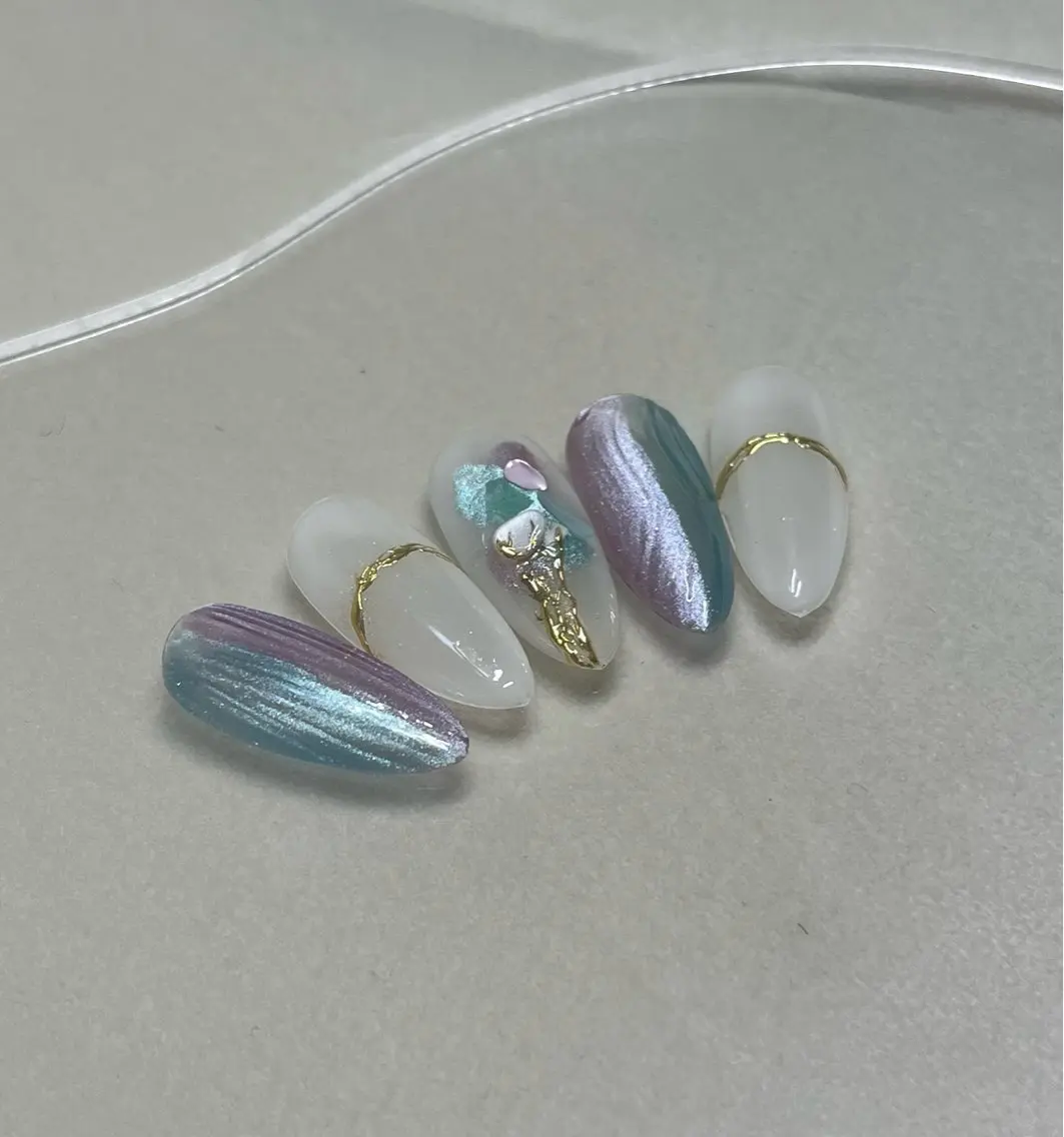 ネイル Tinails (ティナネイル)のネイルデザイン
