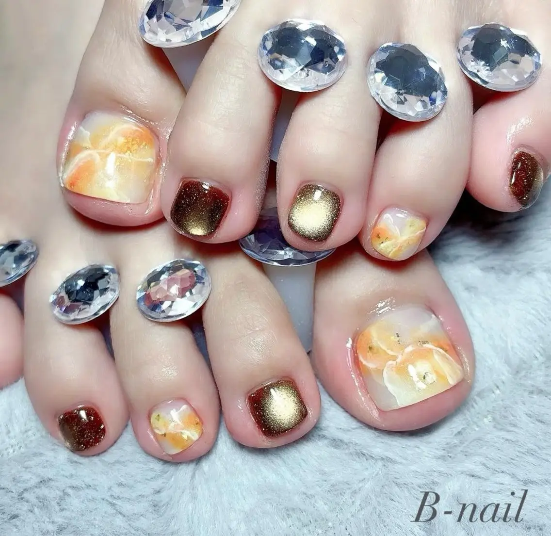 ネイル フットネイル B- nailのネイルデザイン