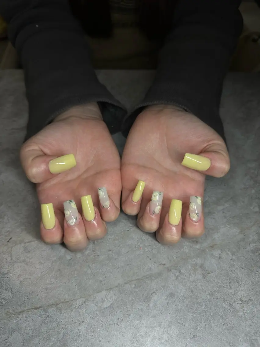 ネイル ハンドネイル IROHA NAIL akoのネイルデザイン