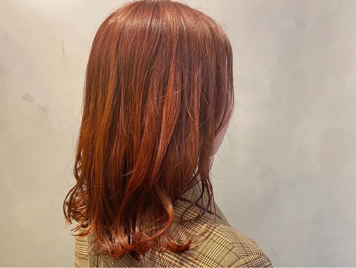 セミロング カラー パーマ ヘアアレンジ 渡邊 桃香のヘアスタイル